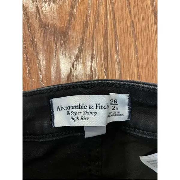 Abercrombie and Fitch the super skinny high rise black wash jeans 26 - Image 8