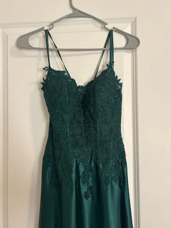 Green prom dress Size 2 - Image 3
