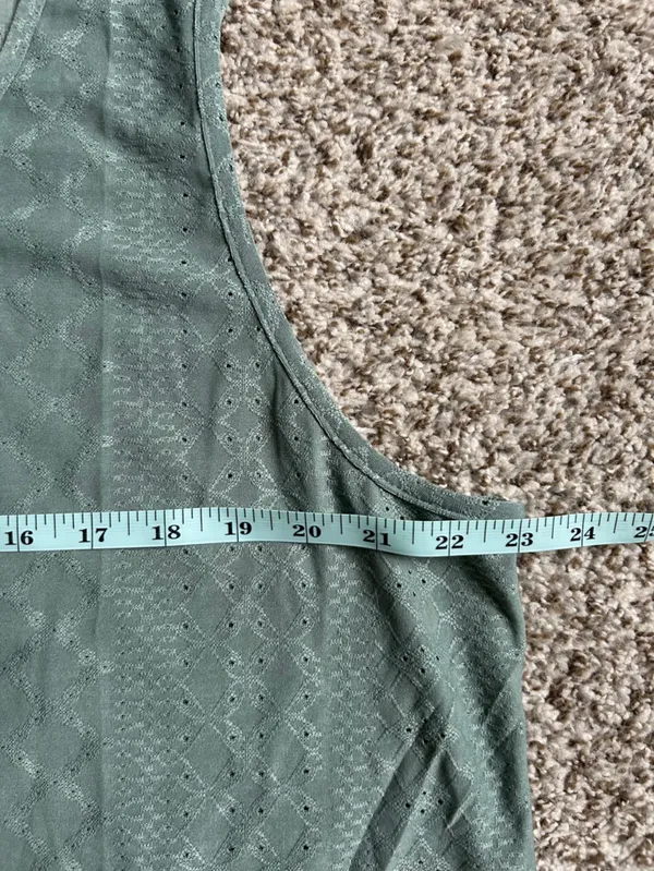 NWT Sleeveless Eyelet Beach Dress in Sage Green Lightweight Stretch Summer XXL - Image 7