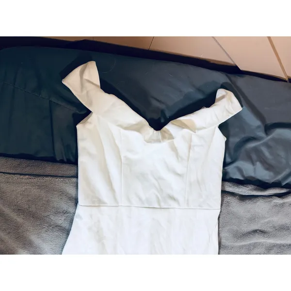 NWOT Lulus Size Small Arienne White Off-the-Shoulder Mermaid Maxi‎ Dress White - Image 4
