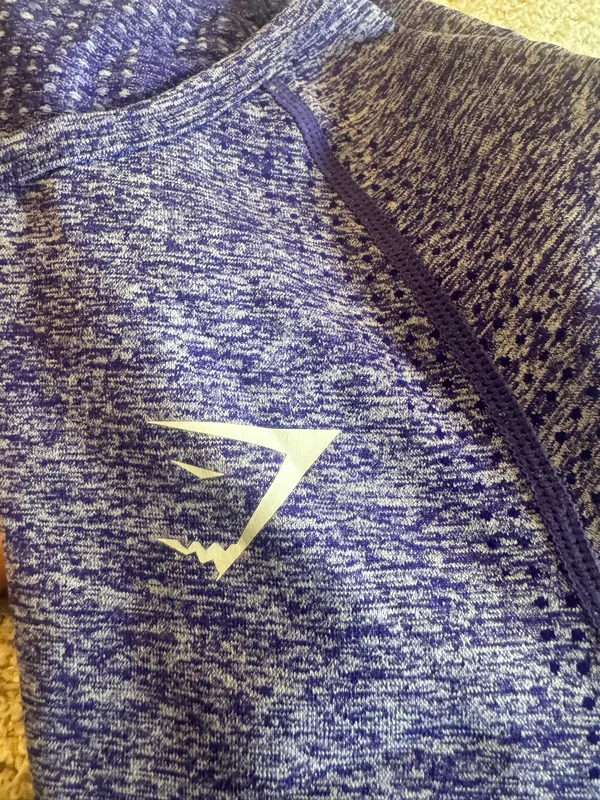 Gymshark Crop Long Sleeve Top - Image 3