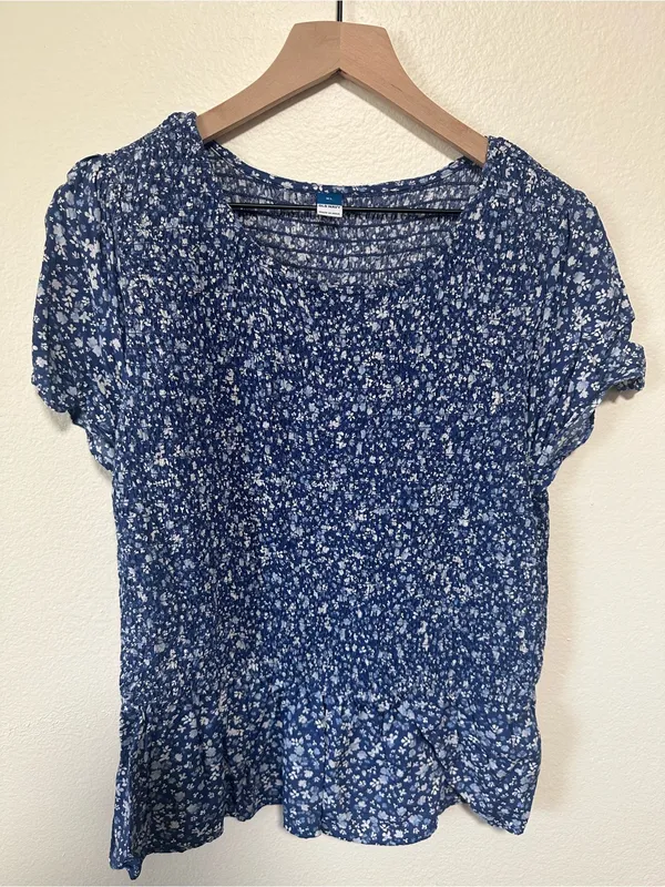 💙Old Navy Blue Floral Peplum Ruffle Blouse - Image 2