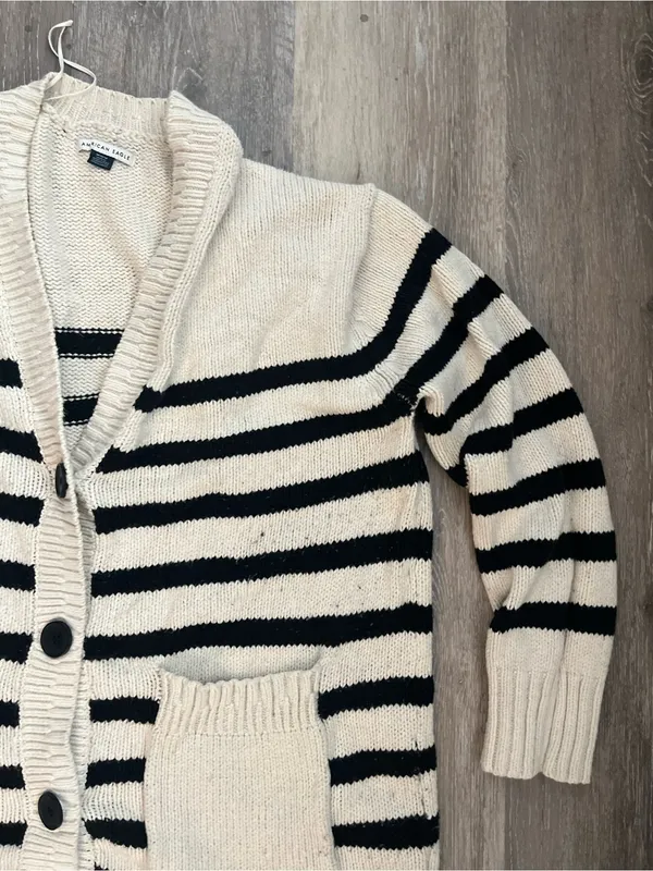 American Eagle Cardigan Womens Medium Ivory Black Striped Knit Shawl Collar - Image 6