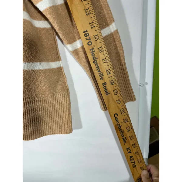 Aerie Oversized Sweater Women Sz M‎ Tan White Striped V Neck Relaxed Cozy Causal - Image 7