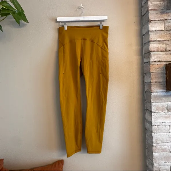 LULU🍋 Power Thru High-Rise Tight 25"‎ - Gold Spice - Image 2