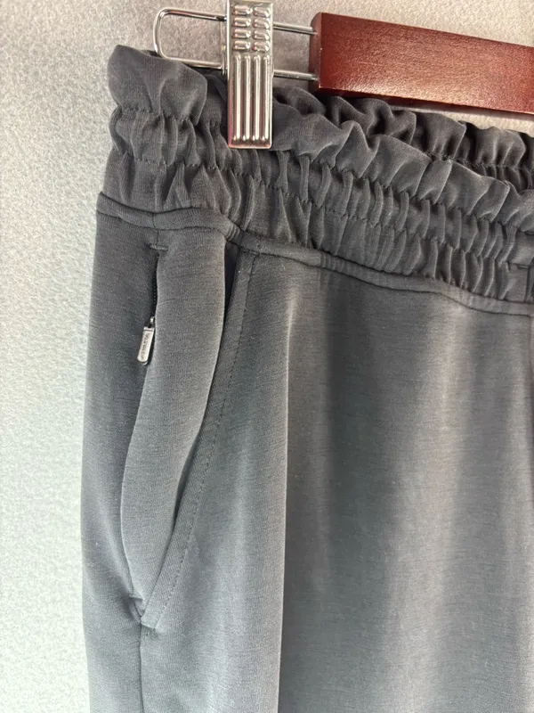 Athleta M Gray Drawstring Relaxed Athletic Pants - Image 2