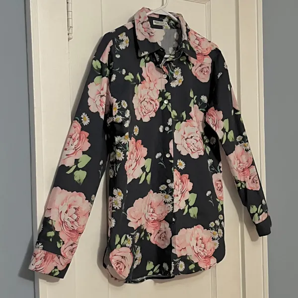 Minan NYC button up shirt blouse size medium floral rose daisy office workwear - Image 3