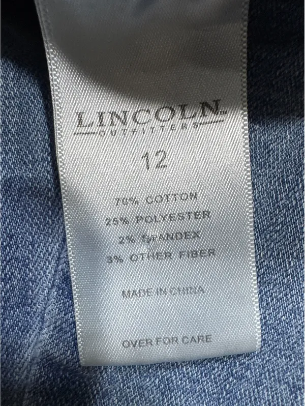 Lincoln Outfitters Classic Light Blue Denim Jeans Size 2 - Straight Leg Comfort! - Image 7