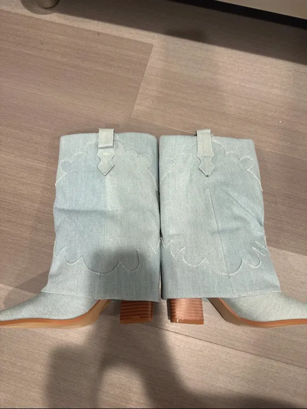 PrettyLittleThing Light Blue Denim Western Ankle Boots - Image 3