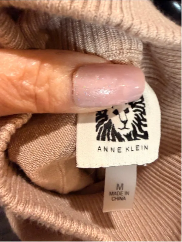Women's Anne Klein Beige Mock Neck Sweater M - Image 7