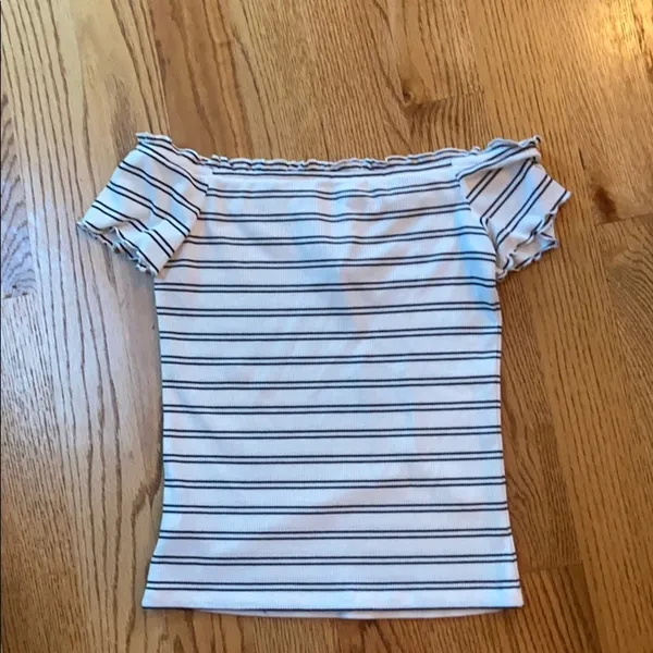 aeropostale off the shoulder top - Image 2