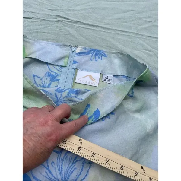 Tsunami size 8 silk linen tropical print skirt. Beach resort cruise ship. - Image 6