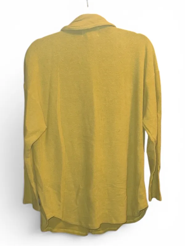 M BUCKETLIST Lime Green Button Down Shirt with Pockets Size M - Image 3