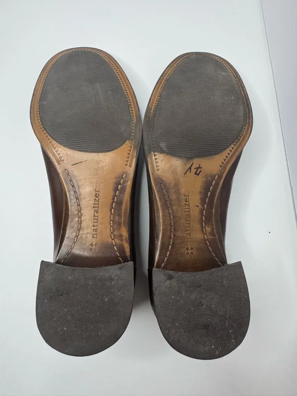 Naturalizer Brown Leather Kitten Heels Timeless Design Size 7 - Image 7