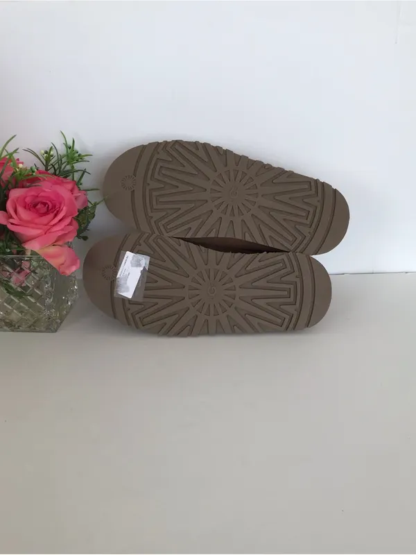 UGG Tazz II - Image 6