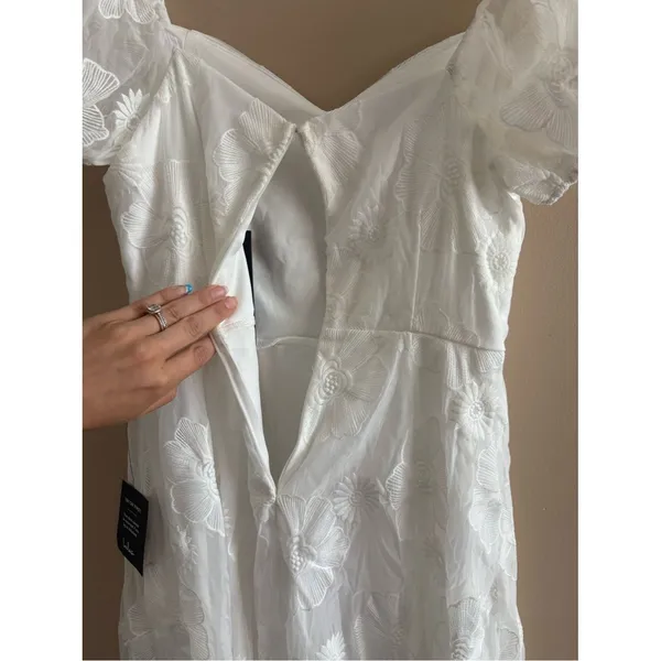 Lulus Sweetest Behavior White Embroidered Puff Sleeve Midi Dress Size Medium - Image 12
