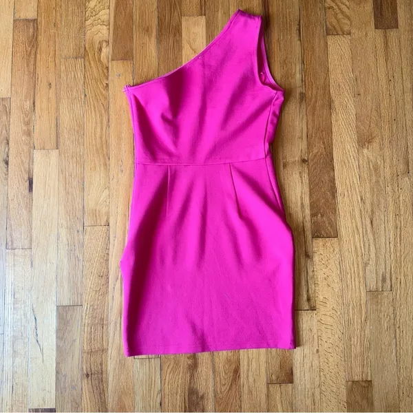 SUPERDOWN Nava Asymmetrical Mini Dress One Shoulder Hot Pink‎ Small - Image 5