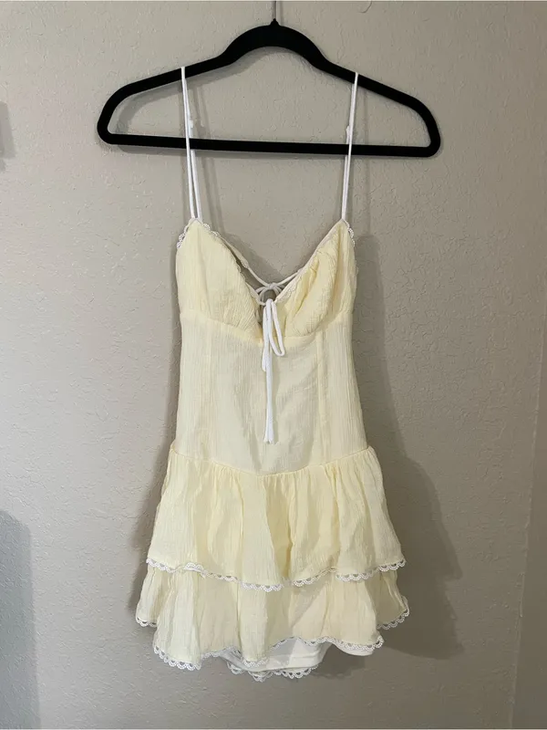Beverly and Beck Nothing Else Matters Mini Dress Size S Light Yellow - Image 7