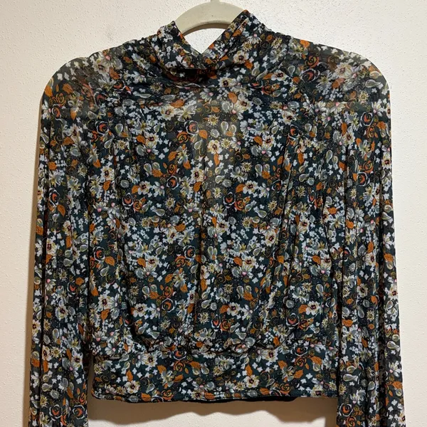 Free People All Dolled Up Mesh Long Sleeve Cropped Floral Top Blouse Green Small - Image 8