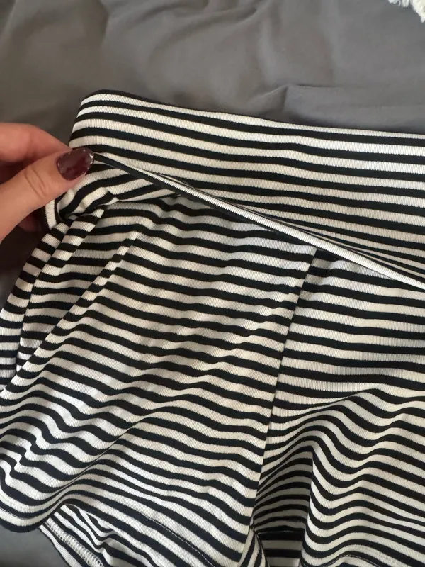 Boutique fold over shorts  - Image 2