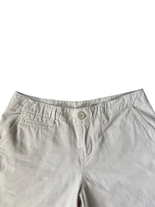 Venus women's khaki colored flat front chino shorts with pockets size 4 - Image 3