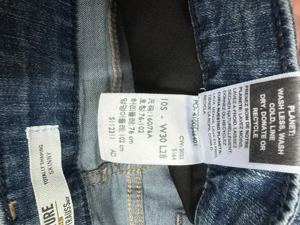 Totally Shaping Skinny Denim Jeans Size 10S - Image 6