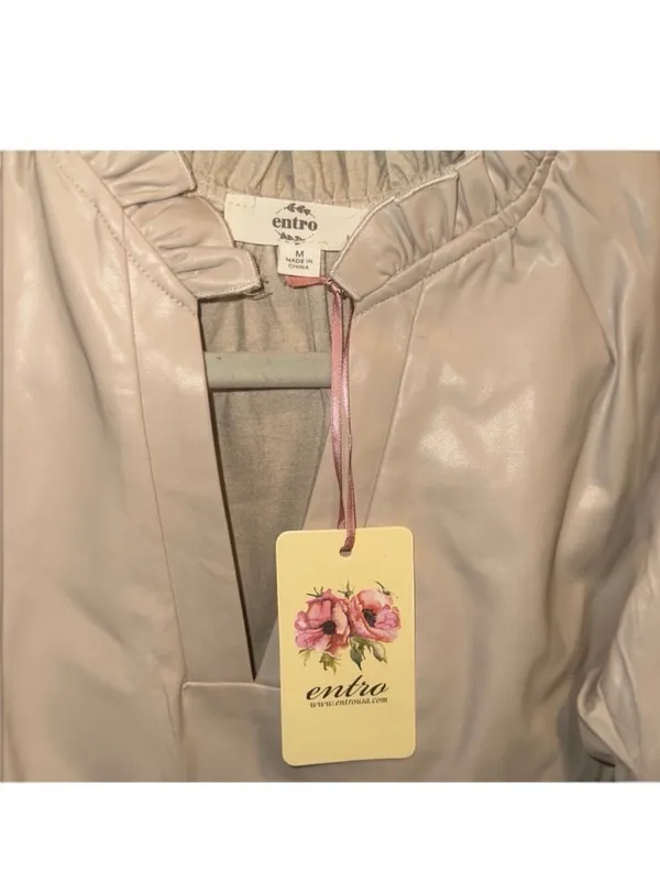 Entro Glossy Beige Top Med - Image 4