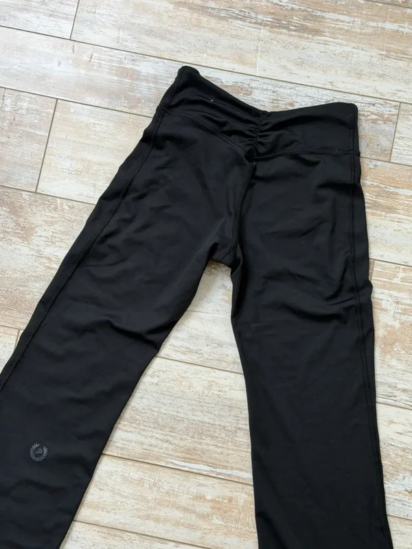 VSX Black Yoga Pants - Image 3