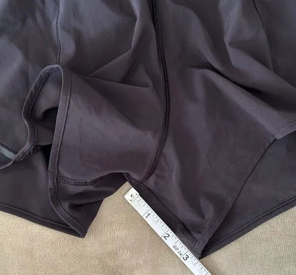 Lululemon running shorts - Image 5