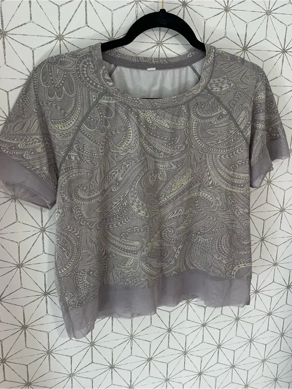 Lululemon Paisley Tee - Image 2