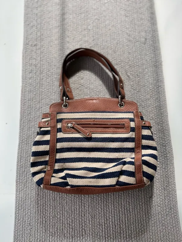 Vintage Chaps Navy Blue and Ivory Striped Shoulder Bag Purse - Image 6