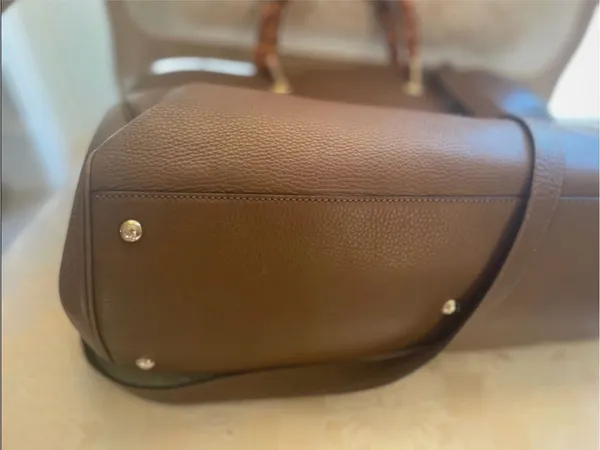 Gucci Brown Leather Tote with Bamboo Handles - Image 9