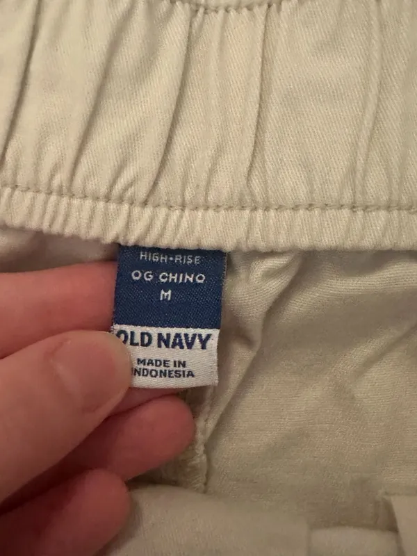 Old Navy High-Rise OG Chino Pants - Image 2
