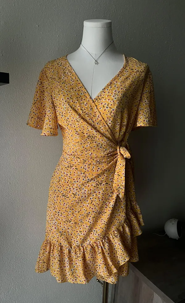 Yellow Summer Dress - Image 2