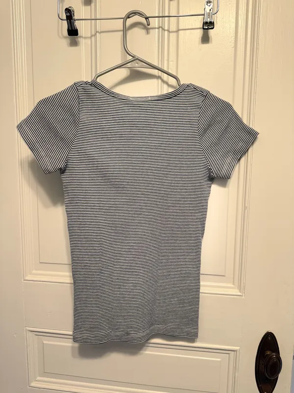 Brandy Melville Striped Top Blue - Image 4