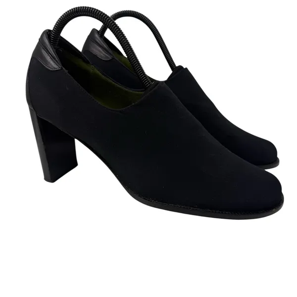 Donald J Pliner Black Stretch Crepe Block Heel Shootie Pumps size 9 - Image 2