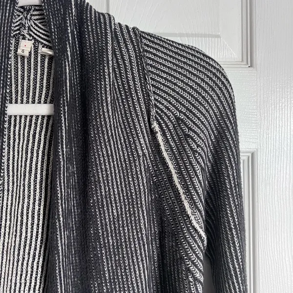 Anthropologie MOTH grey ribbed waterfall cardigan small sweater cotton - Image 3