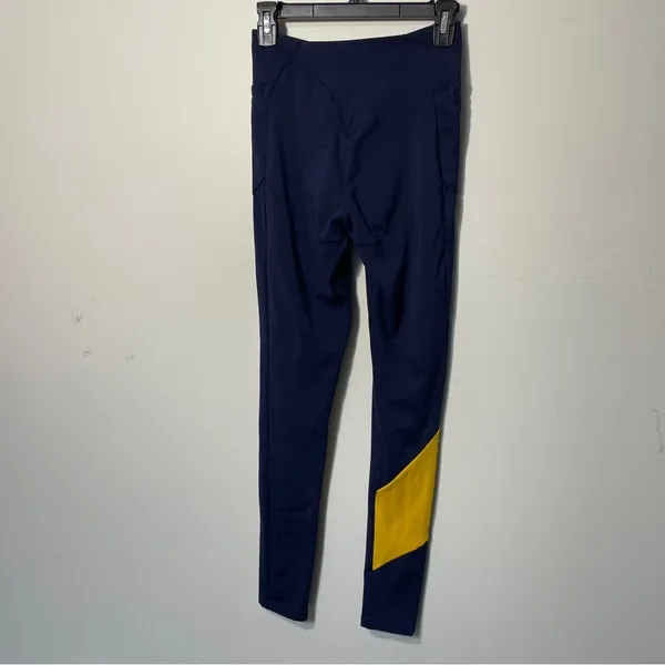 Gymshark Crossover‎ Waist Navy Yellow Asymmetrical Leggings Women’s Size Small - Image 4