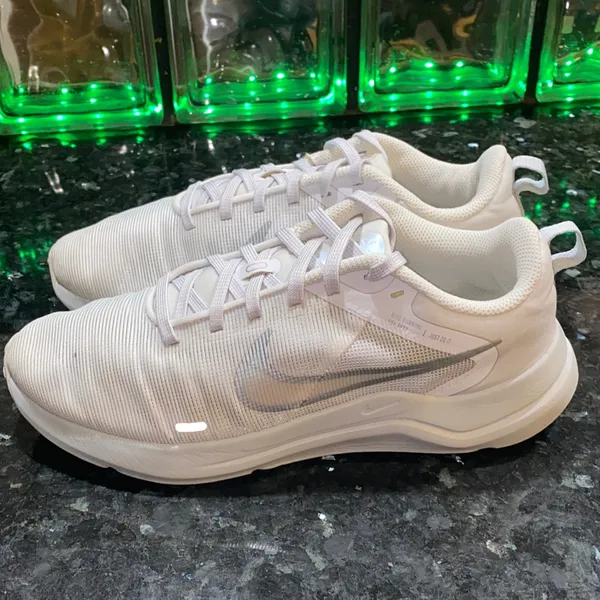 Nike Downshifter 12 Road Running Shoes Size 8.5 - Image 5