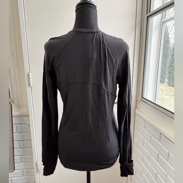 Lululemon It’s Rulu Long‎ Sleeve black Shirt 10 Athleisure streetwear workout - Image 3