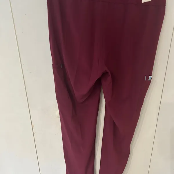Scrubstar Women's Burgundy Scrub Pants plenty of pockets NWT SIZE small - Image 8