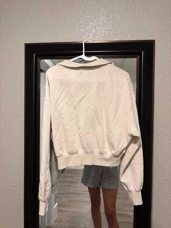 Nike Jordan Cropped Sweatshirt - Image 3