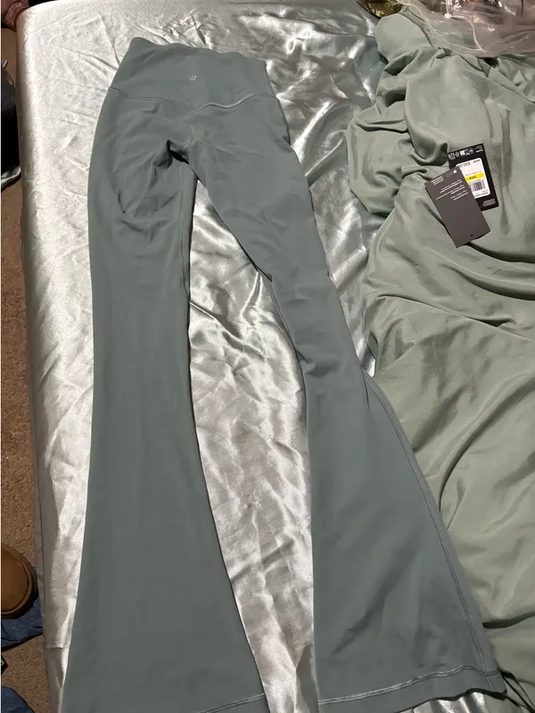 Lululemon align mini flare pant Regular OP $128 - Image 3