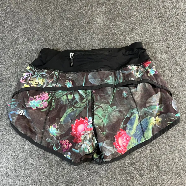 Lululemon Speed Up Running Shorts‎ 2.5 Lush Tropical Multi Floral Womens Size 2 - Image 2