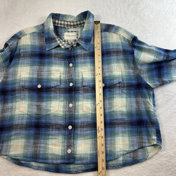 American Eagle Sz L‎ Light Flannel Shirt Cropped Boxy Oversized Plaid Button Up - Image 13