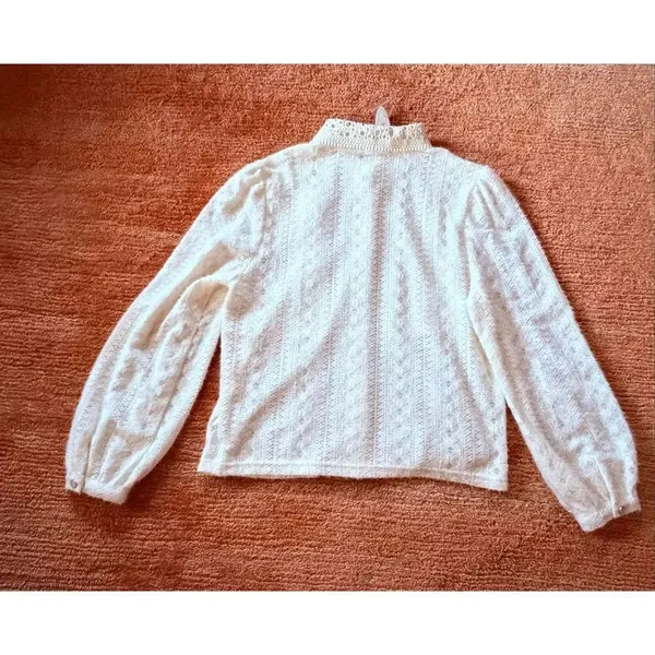 Ivy & Sage Lace Button Blouse Cream Romantic Puff Sleeve Shirt M NWT - Image 9