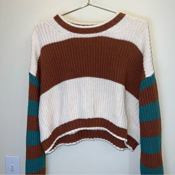 American Eagle Cropped Colorblock‎ Knit Sweater Oversized EUC - Image 3