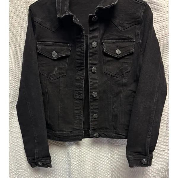 1511 Inc. Women's Distressed Size Medium Black Denim Trucker Pockets‎ - Image 2