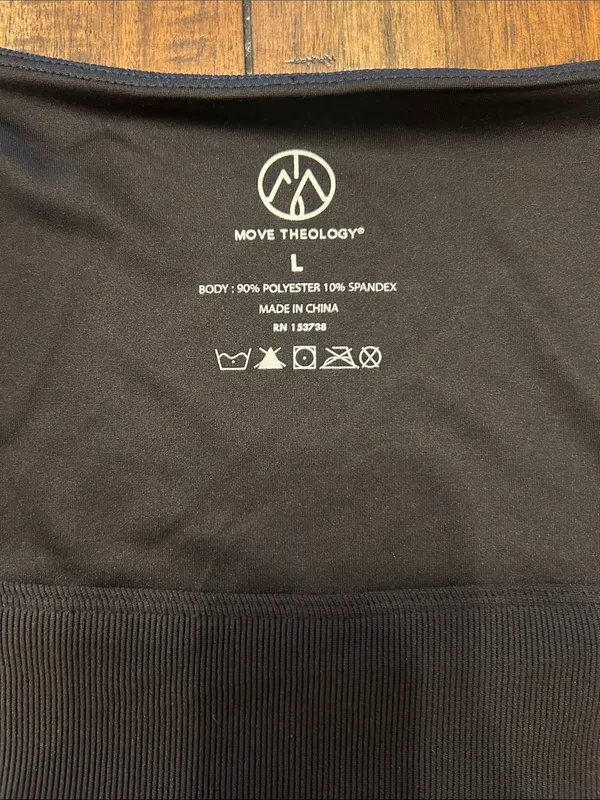 Move Theology Square-Neck Long Sleeve Top in Black size Large - Image 2
