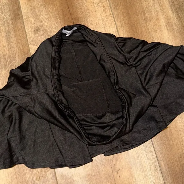 White Birch Black Yoga Skort Women’s Size Medium Super Soft Stretch Elastic - Image 3